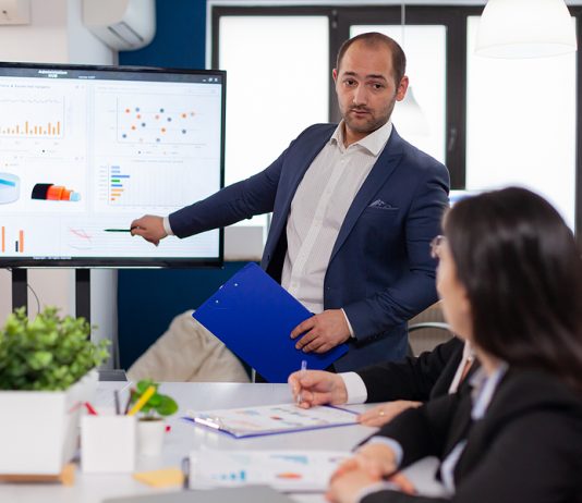 Scott Crockett, Everest Business Funding’s CEO, Explains How to Ensure Your Rewards Program Isn’t Viewed as Playing Favorites Scott Crockett, Everest Business Funding's CEO